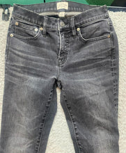 Load image into Gallery viewer, J Crew Jeans Womens 25x27 Black Whiskered 8&quot; Toothpick Super Skinny Denim Ladies

