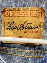 Load image into Gallery viewer, Levis Jacket Womens Small Blue Denim Trucker Jean Button Up Spandex Outdoor
