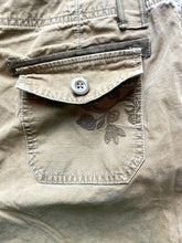 Load image into Gallery viewer, Eddie Bauer Pants Womens 8 (34x18) Drawstring Capri Cropped Embroidery Petites
