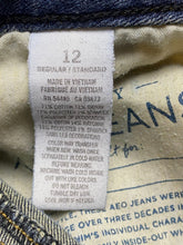 Load image into Gallery viewer, American Eagle Outfitters Jeans Womens 12 (34x29) Skinny Super Stretch Denim
