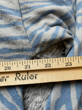 Load image into Gallery viewer, C&amp;C California Sweater Womens Large Zebra Stripes V-Neck Spandex Stretch Ladies
