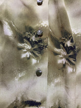 Load image into Gallery viewer, Handmade Shirt Womens 3X Green Button Up AOP Peasant Boho Whimsical Plus Ladies
