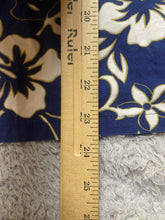 Load image into Gallery viewer, VTG Hilo Hattie Shirt Adult Large Navy AOP Flower Button Up Hawaiian Aloha Mens
