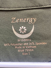 Load image into Gallery viewer, Zenergy By Chicos Shirt Womens Extra Large Army Green Long Sleeve Full Zip Lady

