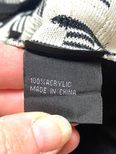 Load image into Gallery viewer, Bagazio Sweater Adult Large Black White Geometric Outerwear Pullover Mens
