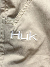 Load image into Gallery viewer, HUK Shorts Adult Extra Large (38x10) Cargo Fishing Performance Outdoor Mens

