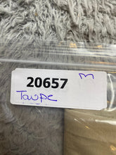 Load image into Gallery viewer, HUK Shorts Adult Extra Large (38x10) Cargo Fishing Performance Outdoor Mens
