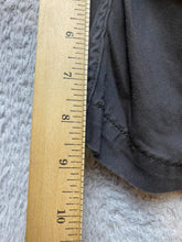 Load image into Gallery viewer, Levis Shorts Adult 30x9 Stone Gray Cargo Pockets Outdoor Workwear Baggy Mens
