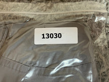 Load image into Gallery viewer, Pierre Cardin Shirt Adult Large Slim Fit Button Up Long Sleeve Casual Camp Mens
