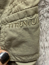 Load image into Gallery viewer, Columbia Pants Adult Medium (33x28) Tan Packable Convertible Fishing Hiking Mens
