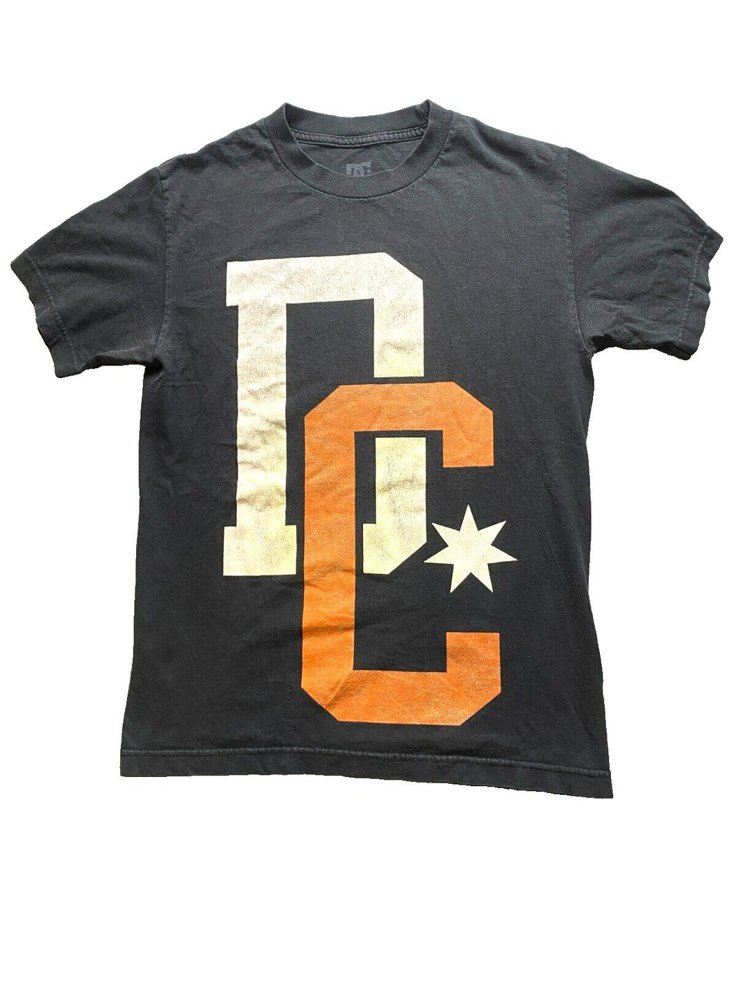 DC Shirt Adult Small Black Big Logo Spell Out Streetwear Skater Casual Mens