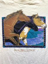 Load image into Gallery viewer, VTG Horse Shirt Adult Extra Large Dingy White Blue Bell Lodge Custer Park Mens
