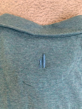 Load image into Gallery viewer, Johnnie-O Shirt Adult Medium Teal Buttons Collared Hangin&#39; Out Surfboard Mens
