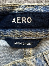 Load image into Gallery viewer, Aero Shorts Womens 0 (27x3) Blue Denim Whiskered Distressed Mom Cuffed Jean
