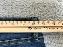 Load image into Gallery viewer, Paige Jeans Womens 30x29.5 Blue Skyline Skinny Tapered Whiskered Stretch Denim
