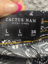 Load image into Gallery viewer, Cactus Man Ricky Singh Shorts Adult Large (35x7.5) Black AOP Paisley Bandana Men
