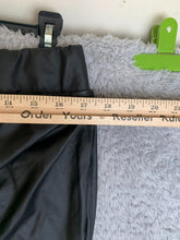 Load image into Gallery viewer, Torrid Pants Womens 2 (35x25.5) Black Tapered Leg Pull On Spandex Stretch Ladies
