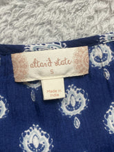 Load image into Gallery viewer, Anthropologie Altar&#39;d State Dress Womens Small Blue Paisley Boho Lagenlook Rayon

