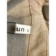 Load image into Gallery viewer, Diosun Shirt Womens Extra Large Oversized Button-Down Rayon Boxy Flowy Beach NWT
