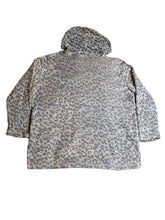 Load image into Gallery viewer, Zenergy By Chicos Sweatshirt Women 3 Gray Leopard Oversized Sherpa Fleece Hoodie
