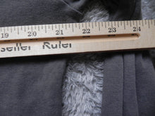 Load image into Gallery viewer, Eddie Bauer Shirt Womens Extra Large V-Neck Seattle USA Long Sleeve Plain Ladies
