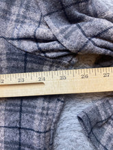 Load image into Gallery viewer, Cocomo Shirt Womens 2X Gray Plaid Lace Trim Boho Spandex Contrast Plus Ladies
