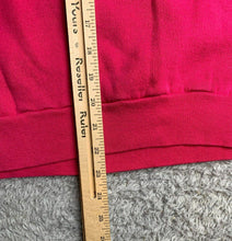 Load image into Gallery viewer, VTG Ski Club Toledo Sweatshirt Adult Large Pink Snowflakes Mountain Sweater 80s
