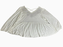 Load image into Gallery viewer, Emily Daniels Shirt Womens 2X White Boho Peasant Tunic Embroidered Plus Lady NWT
