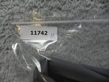 Load image into Gallery viewer, Under Armour Shirt Adult Extra Large Loose Heat Gear Performance Golf Polo Mens
