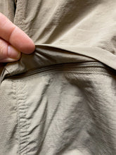 Load image into Gallery viewer, Columbia Pants Adult 42x32 Khaki Convertible Cargo Utility Hiking Outdoor Mens
