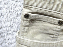 Load image into Gallery viewer, IZOD Jeans Adult 42x32 Straight Leg Corduroy Flat Front Casual 5 Pockets Mens
