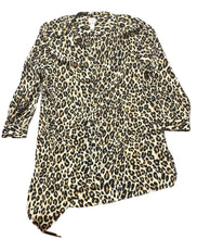 Load image into Gallery viewer, Chicos Shirt Womens 3 Black Tan Leopard Print Oversized Tunic Lagenlook Flowy
