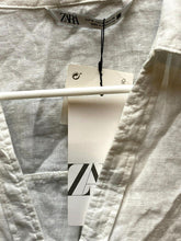 Load image into Gallery viewer, ZARA Shirt Womens Medium White Button Up Linen Cropped Oversized Blouse Lady NWT
