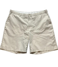 Load image into Gallery viewer, Alan Flusser Shorts Adult 44 Flat Front Performance Golf Chino 8&quot; Inseam Mens
