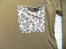 Load image into Gallery viewer, Zenana Shirt Womens 3X V-Neck Animal Print Pocket Leopard Blouse Plus Ladies
