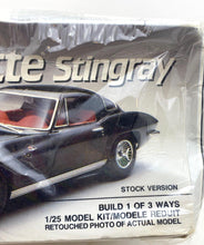 Load image into Gallery viewer, AMT/ERTL 1963 Chevrolet Corvette Stingray #6520 1:25 Scale Model Kit NEW SEALED
