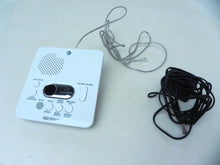 Load image into Gallery viewer, AT&amp;T 1740 Digital Answering Machine System 60 Minutes Remote Access Telephone
