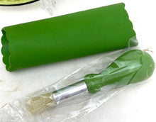 Load image into Gallery viewer, BonCera 4pcs Ceramic Garlic Grater Set Hand Crafted Chili Green Peeler Brush NEW
