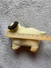Load image into Gallery viewer, 1987 Iwaya Wooly The Ram Toy Battery Operated Original Box Not Tested
