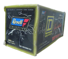 Load image into Gallery viewer, 1998 KENNY WALLACE #81 SQUARE D LIGHTNING 1/504 1:43 NASCAR DIECAST CAR - BX DMG
