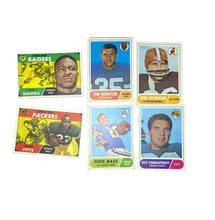Load image into Gallery viewer, Lot Of 6 1968 Topps Football Cards Daniels Nowatzke Hickerson Pitts
