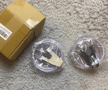 Load image into Gallery viewer, 2 Replacement Flip Lids for Stainless Steel Insulated Tumbler Travel Mug 4&quot; NEW
