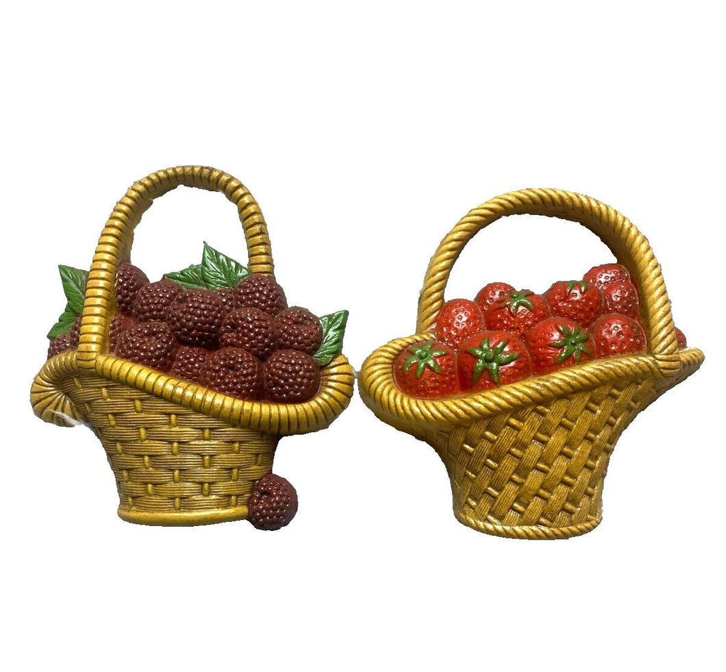 1985 Burwood Productions Wall Plaques Plastic Strawberry Raspberry Lot of 2