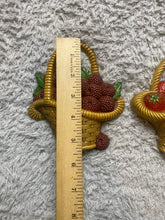 Load image into Gallery viewer, 1985 Burwood Productions Wall Plaques Plastic Strawberry Raspberry Lot of 2
