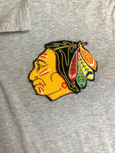 Load image into Gallery viewer, Chicago Blackhawks Shirt Adult Medium Gray Mitchell Ness NHL Hockey Sports Mens
