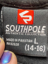 Load image into Gallery viewer, Southpole Shirt Youth Large Black Red Streetwear Skateboard Skater MCMXCI Boys
