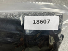 Load image into Gallery viewer, Southpole Pants Adult Extra Small (28x28) Black Tapered Jogger Sweatpants Y2K
