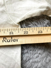 Load image into Gallery viewer, VTG Atlantic City Shirt Adult Large Sailboat Shells White Destination 90s Mens
