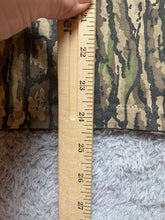 Load image into Gallery viewer, Vintage Realtree Shirt Adult 2XL XXL Pocket Hunting Camo Single Stitch 90s Mens
