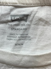 Load image into Gallery viewer, Levis Shirt Adult Medium Horse Standard Straus &amp; Co Streetwear Skateboard Mens
